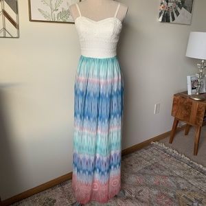 🌼$8 SALE🌼 Lily Rose Maxi Dress